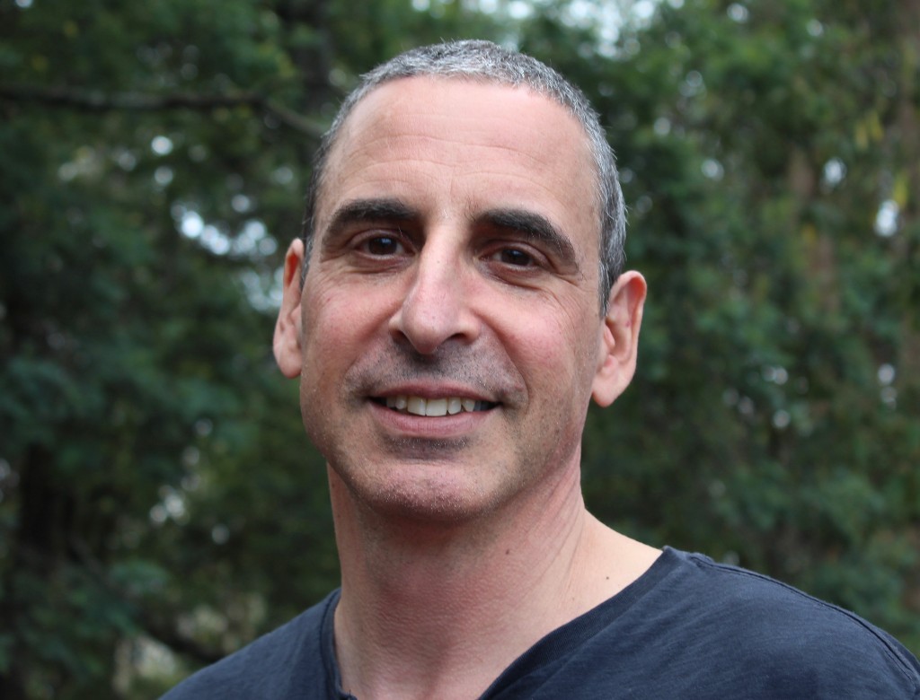 Alon Elbar, founder and instructor of Plain-English AI Studio and Academy